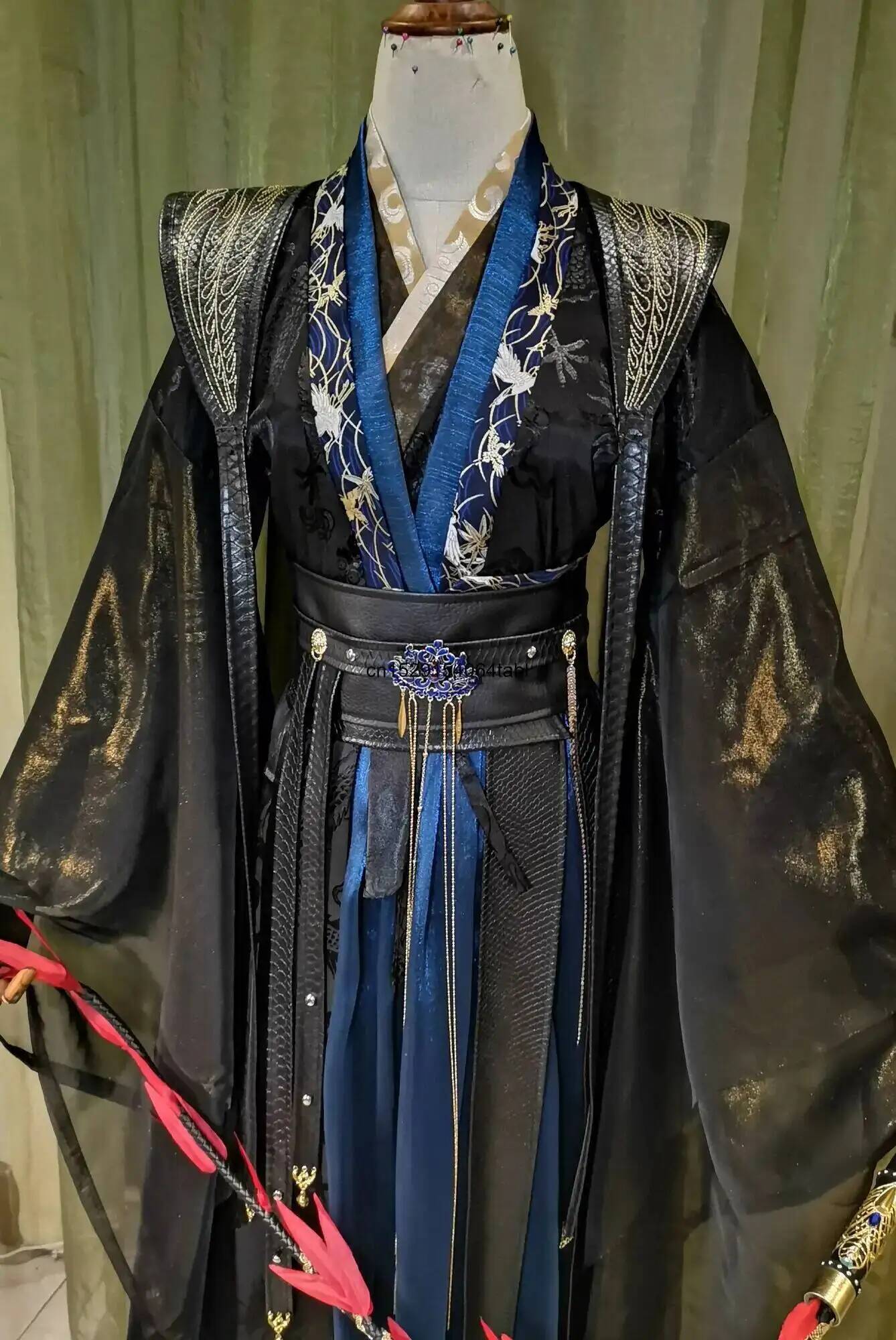  Mo Ran The Husky And His Whit - Queen Anime Cosplay 评论和价格
